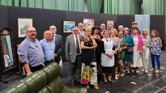 Semos Asina hizo reír al público con 'Fiambre en una despedida de mano'