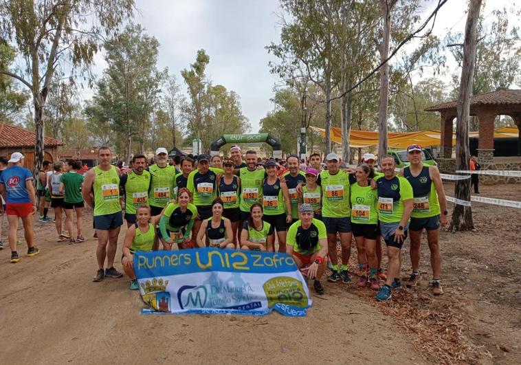 El Club Runners Uni2 tuvo una destacada actuación en la Media Maratón de Valdigüelo y la de Cáceres