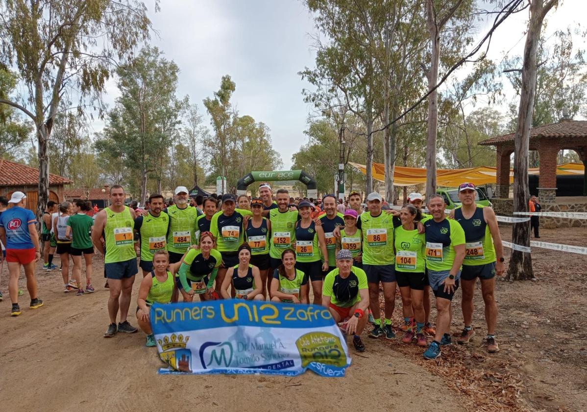 El Club Runners Uni2 tuvo una destacada actuación en la Media Maratón de Valdigüelo y la de Cáceres