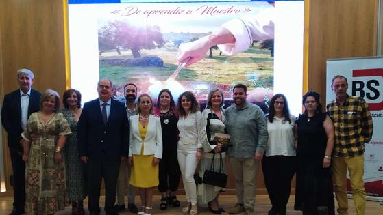 El cocinero Juan Luis Rodríguez presentó su libro 'De aprendiz a maestro'