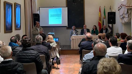 El Instituto Libre de Zafra celebró los 150 años de su creación con un acto