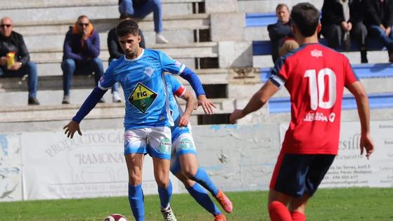 El Club Deportivo Zafra empata a tres con el CD Usagre en su último partido