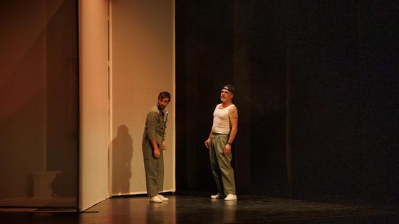 La compañía Escénico 700 Pesetas trae este jueves al Teatro de Zafra la obra 'Querido Darío'