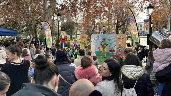 Los más pequeños despidieron el año en la Parque de la Paz con un Peque Cotillón
