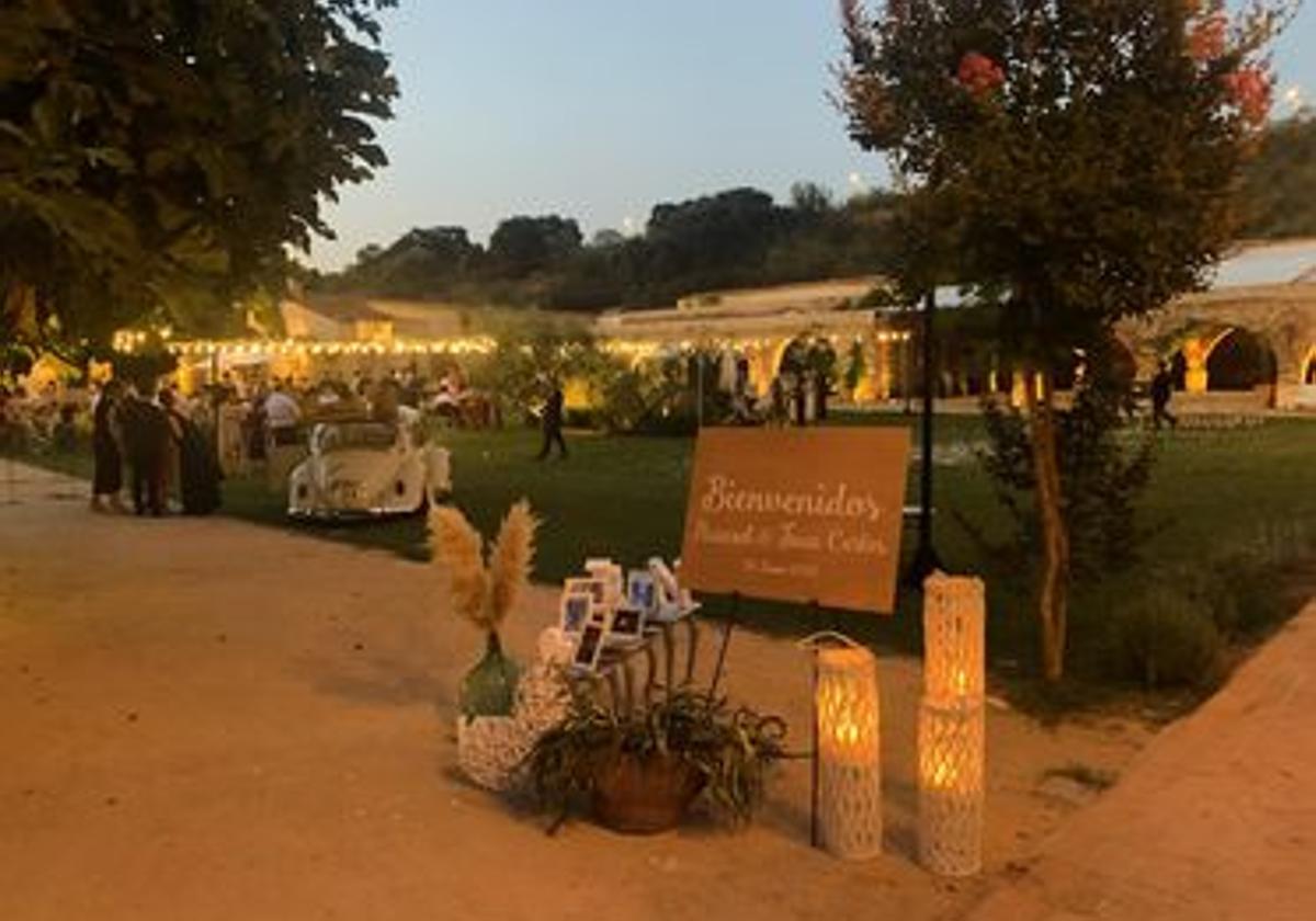 La empresa zafrense Eiffel Eventos gana un Wedding Awards 2024 de Bodas.net