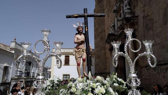 La procesión del Resucitado cerrará este domingo una Semana Santa lluviosa