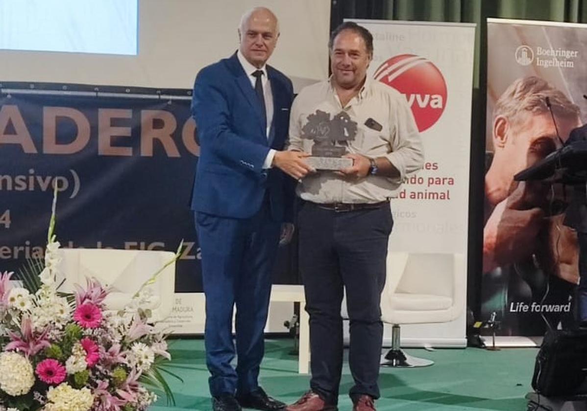 Dionisio Nieto, de Valencia de Alcántara, premio Mesto al mejor ganadero del año