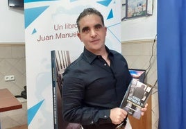 Juan Manuel Martínez presentó su trabajo en el Colegio María Inmaculada