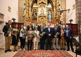 Entrega de reconocmimientos a guías voluntarios y benefactores