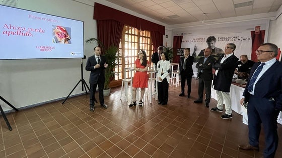 ASICI pone el apellido 'Ibérico' al jamón en su nueva campaña