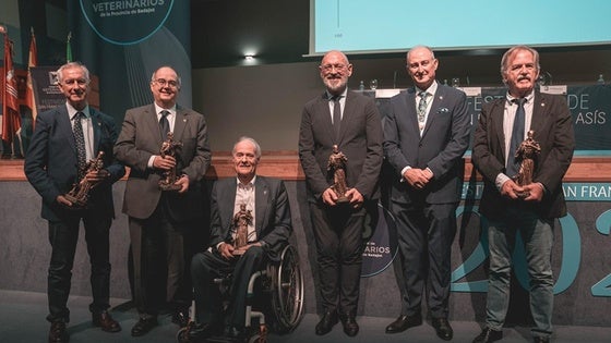 El Colegio de Veterinarios de Badajoz reconoce a la FIG en sus Premios San Francisco