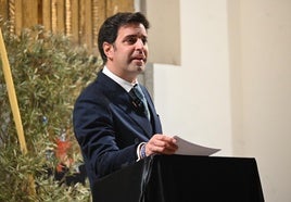 El pregonero durante su intervención
