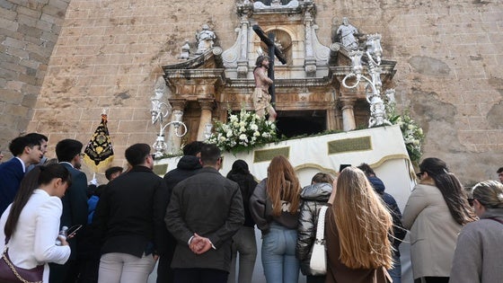 El Resucitado puso el broche a una Semana Santa que ha mirado al cielo