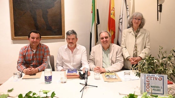 Rafael Fontán presentó 'La almazara de Catón', un libro sobre el olivo y el aceite