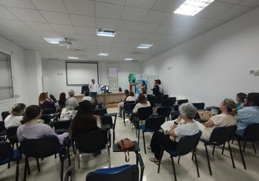 última reunión de los voluntarios y organizadores de la red antes de su puesta en marcha