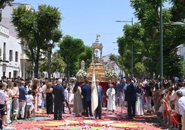 Procesión del Corpus a su paso por la calle Ancha