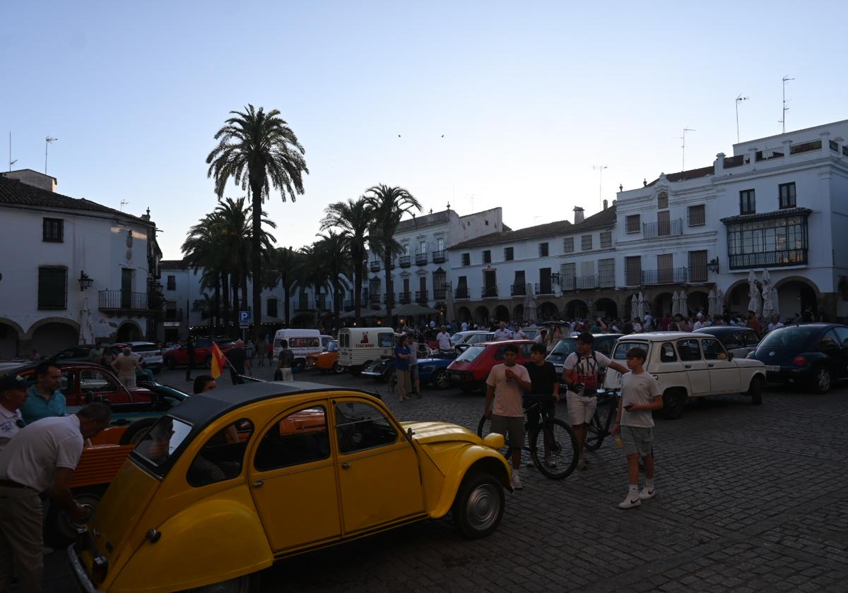 Concentración en la Plaza Grande