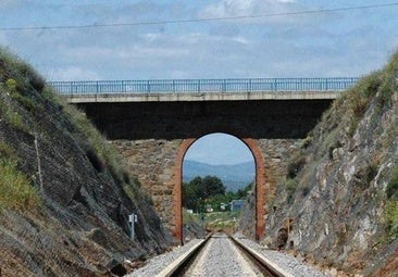 Movilización para salvar del derribo del antiguo puente Aragón
