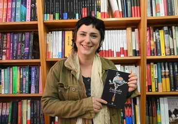 Ana Ontivero durante la presentación en Atenea