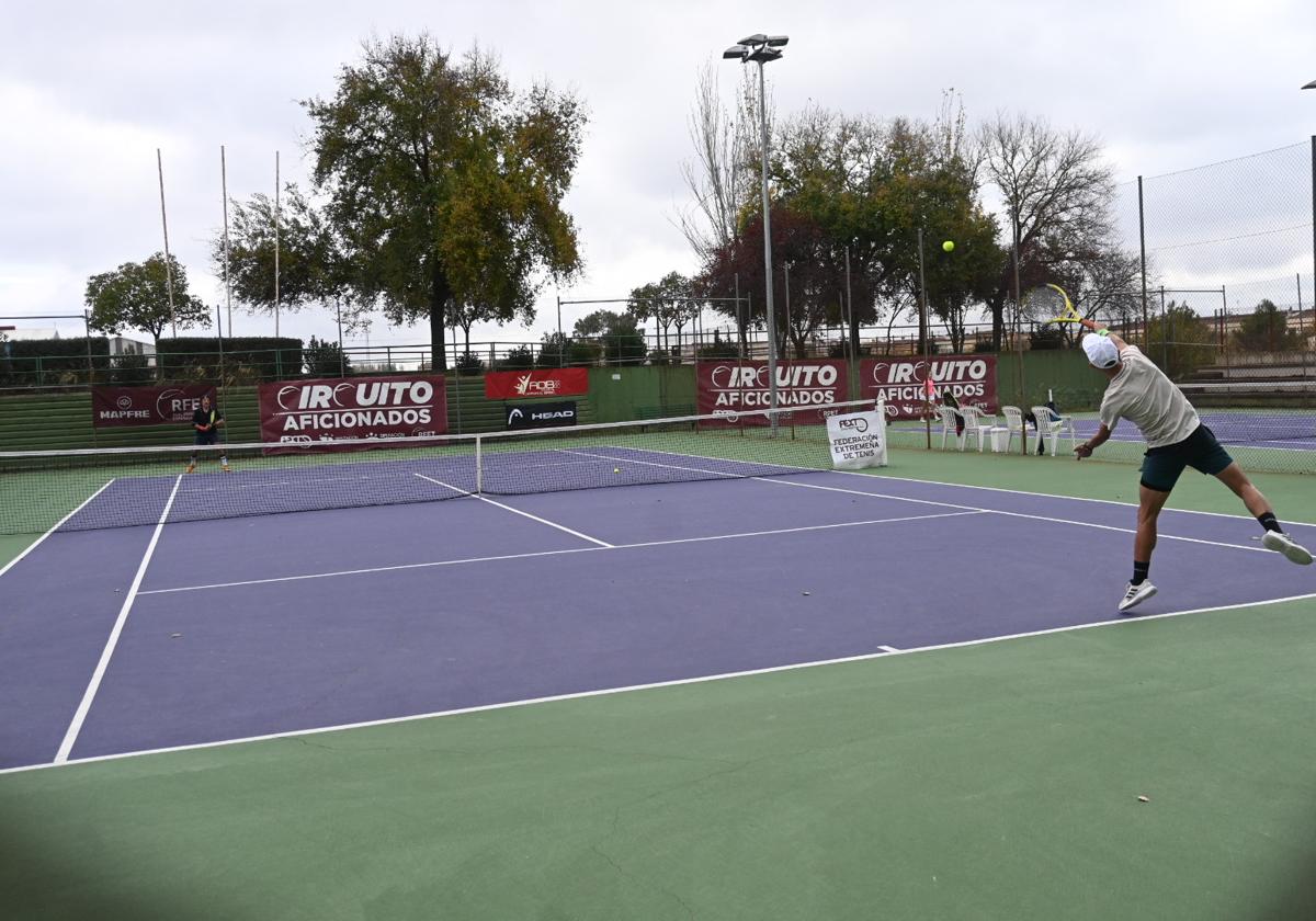 Dos participantes durante uno de lso partidos