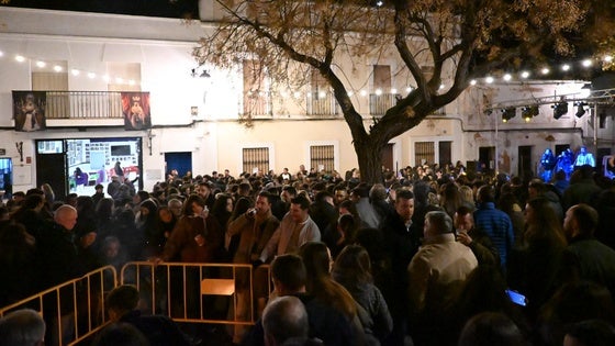 Gran ambiente en la XI Zambomba Flamenca de la Humildad y Paciencia