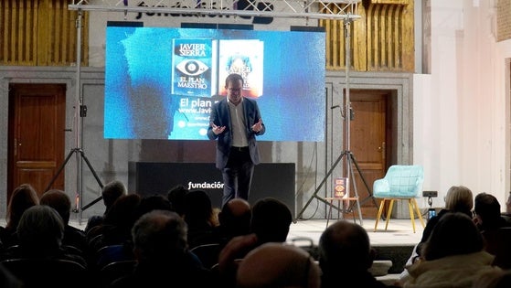 Javier Sierra: «El arte no se creó para hacer exámenes de historia del arte, se inventó para provocar emociones, para generar debate»