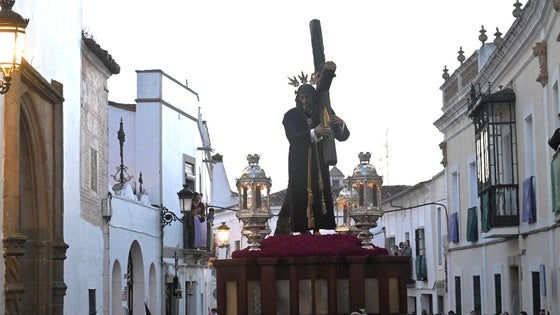 Jueves Santo de emociones con el Nazareno y la Virgen de la Esperanza