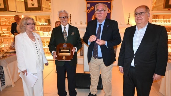 Antonio Martínez Buzo recibe el máximo reconocimiento de la Fundación Internacional de Clubes de Leones
