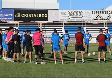 El equipo durante uno de los entrenamientos