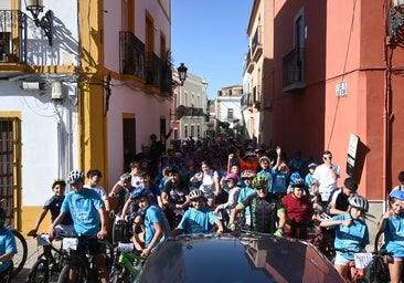 Algunos de los participantes en la 42 edición del Día de la Bicicleta