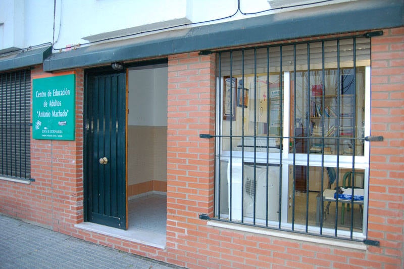 El Centro de Adultos de Zafra arranca con novedades