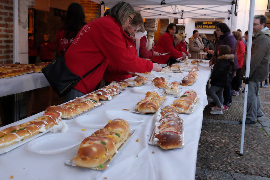 El II Roscón de Reyes Solidario recauda más de 2.000 euros
