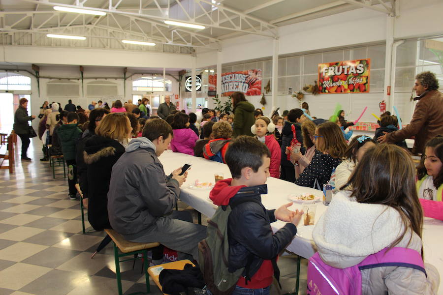 Alumnos de Zafra en el desayuno saludable 