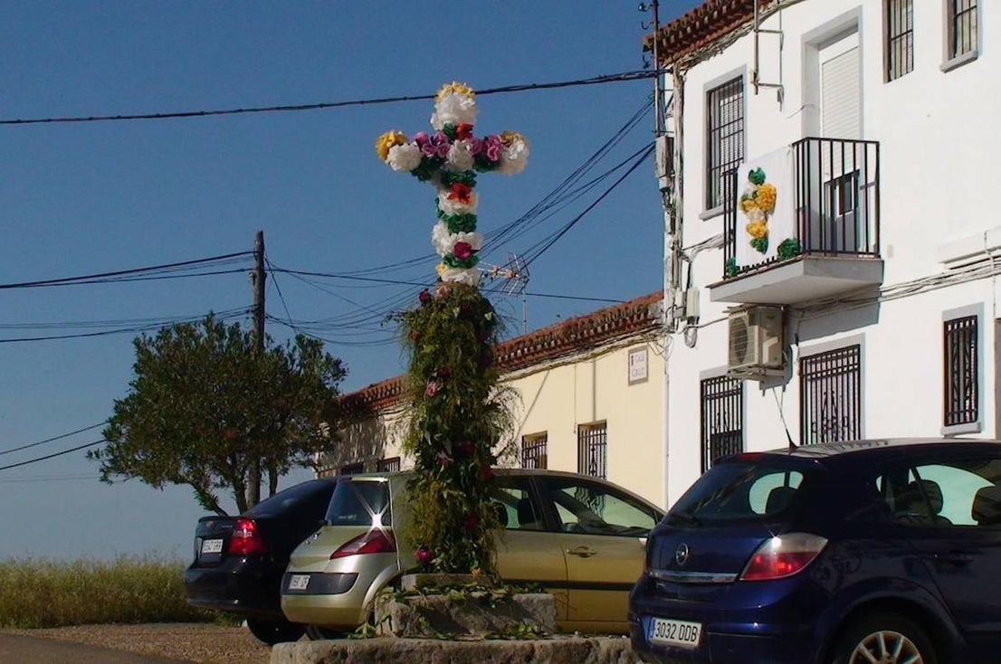 Cruz de mayo en el balcón 