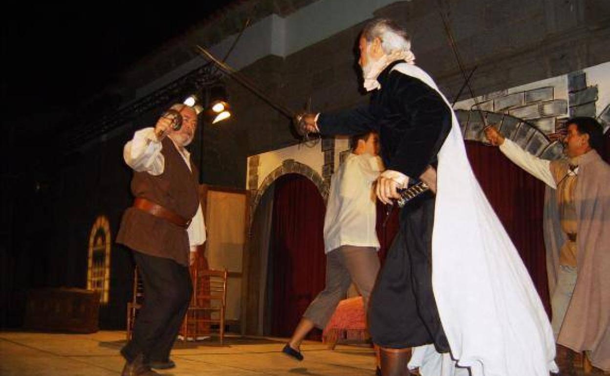 Publicadas las bases del concurso de diseño de la camiseta del Teatro 'El Alcalde de Zalamea'