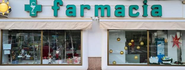 Farmacia Mª del Mar del Pozo Riaza , premio al Mejor Escaparate 