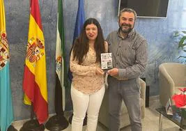 Entrega del premio al bar ganador; el Bar la Piscina.