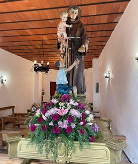 Imagen secundaria 2 - La Plazoleta de la Justicia acoge la celebración de San Antonio