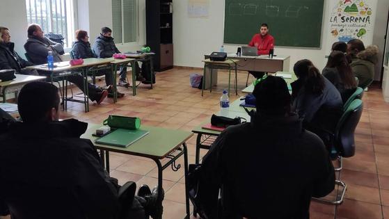 Los alumnos de Ecoserena 2.0 de Zalamea cursan el módulo de Sensibilización Medioambiental