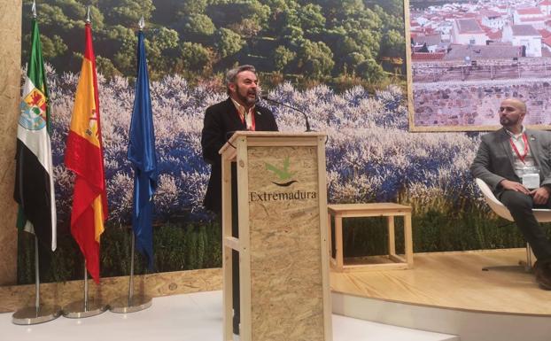 Imagen principal - Presentado en FITUR &#039;Zalamea desde la historia&#039;
