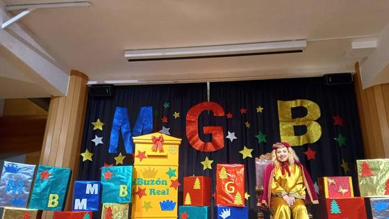 El Paje Real recogió las cartas de los niños ilipenses para entregárselas a los Reyes Magos