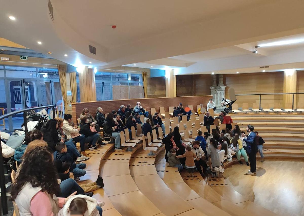 Imagen secundaria 1 - Tarde mágica con Christian Magritte