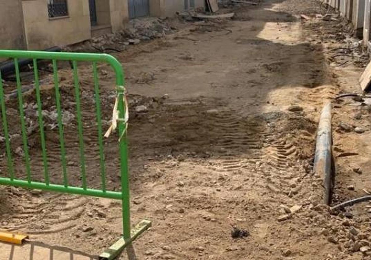 Imagen principal - Inaugurada la calle Cantarranas tras la finalización de las obras