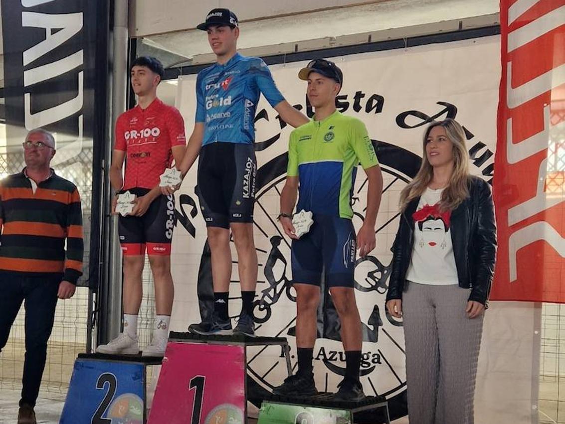 Imagen secundaria 1 - Nuevo fin de semana de éxitos para la AC Cancho Roano