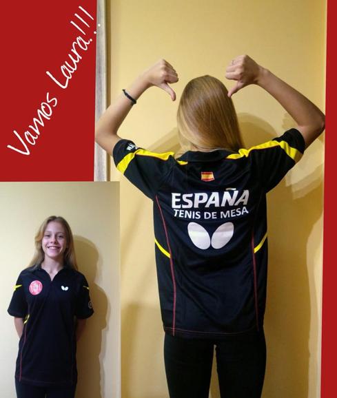 Laura García con la camiseta que vestirá en el Open de Portugal 