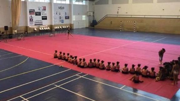  Más de cuarenta niñas participaron 