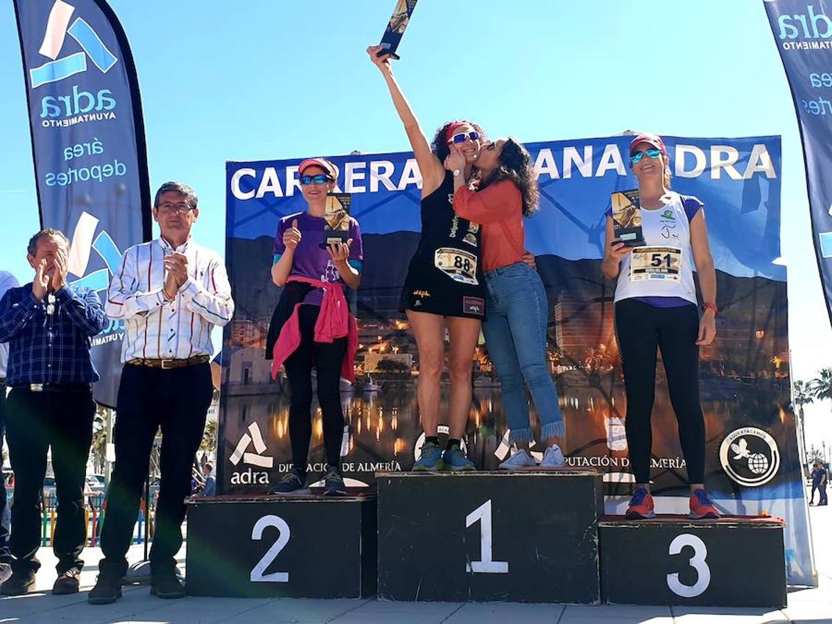 Organizada por el Ayuntamiento, esta duodécima edición ha contado con la presencia de Sandía Fashion para refrescar a los corredores, Atmosfera Sport y Sano, entre otros