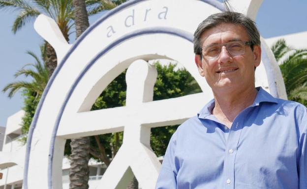«Adra tiene grandes perspectivas de futuro, me siento con ganas y energía»