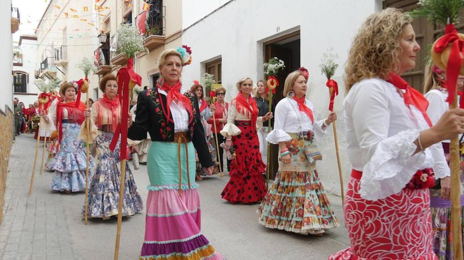 Los abderitanos se echan a la calle para celebrar el día grande del patrón de los agricultores y ganaderos