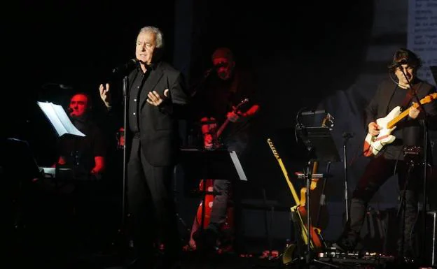 Víctor Manuel ofrece un concierto único en Adra